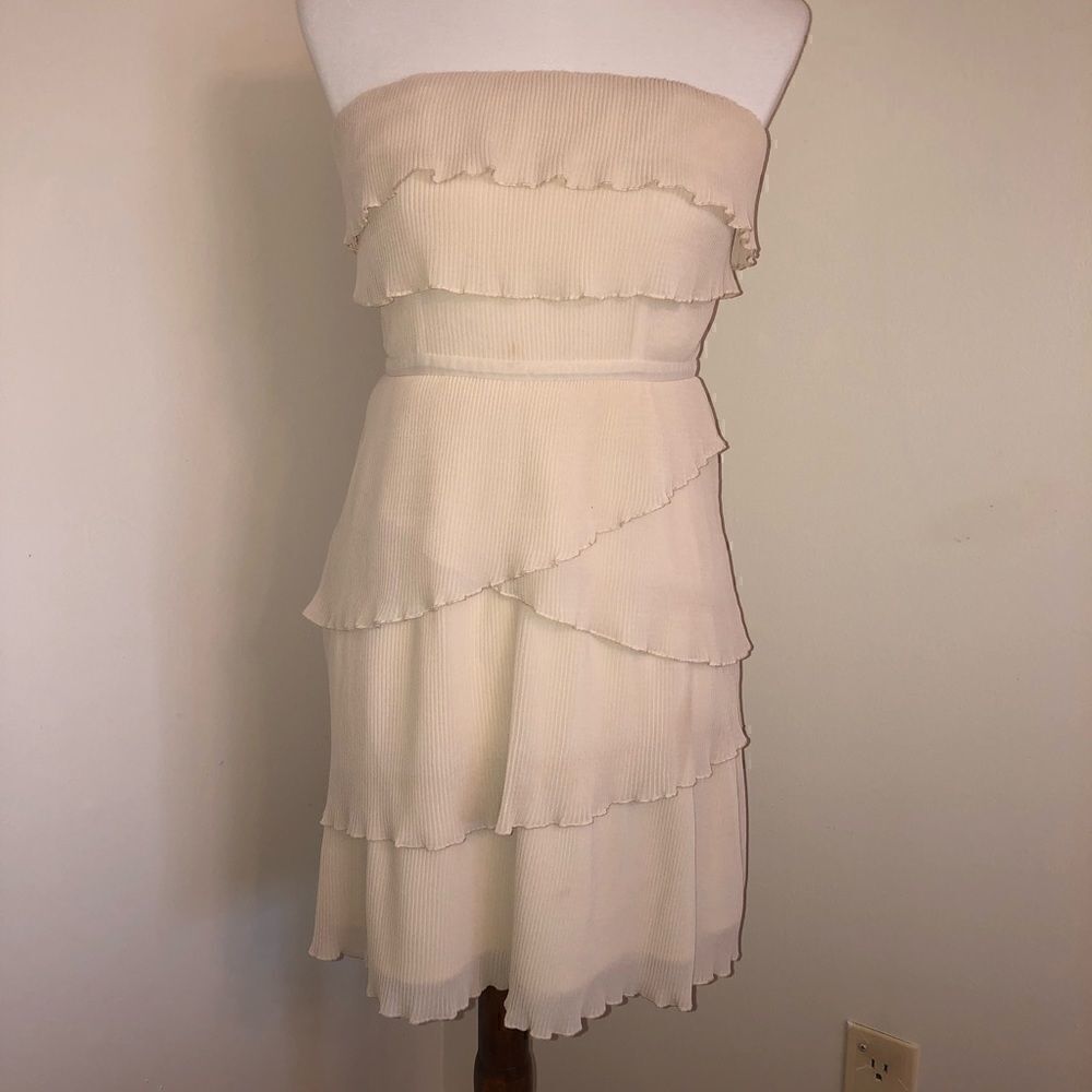 Pins & Needles | Strapless Cream Tiered Dress